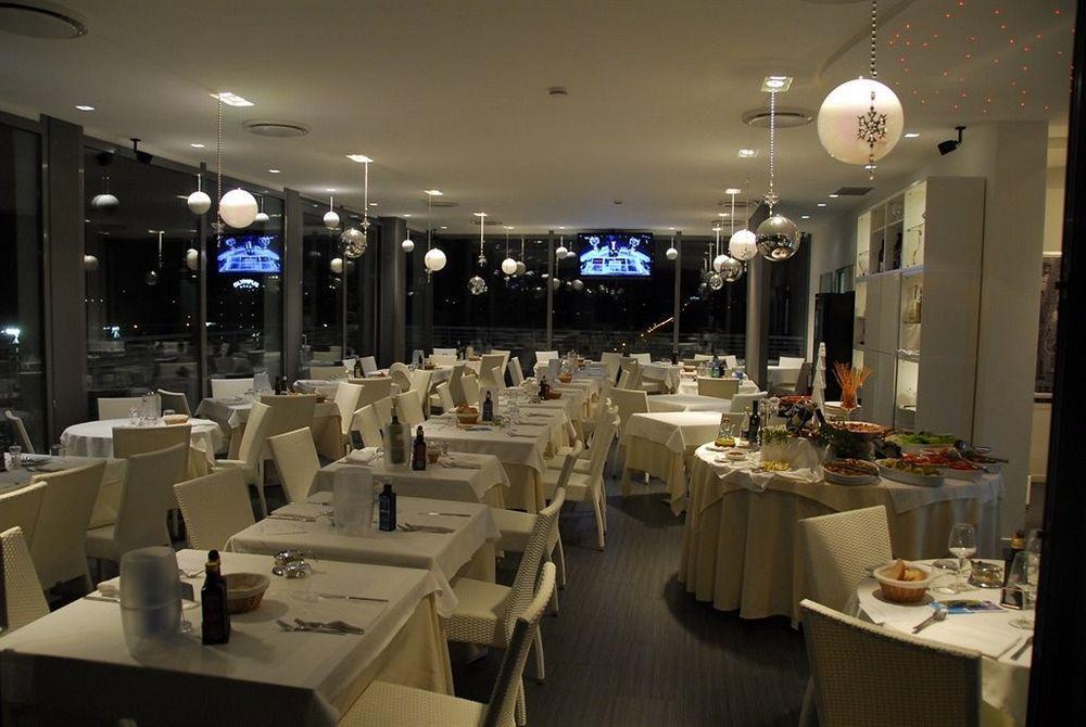 Medi Garden Hotel&Residence Alba Adriatica Zewnętrze zdjęcie