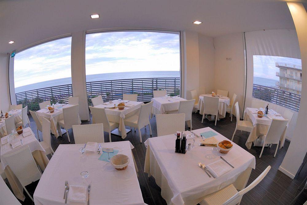Medi Garden Hotel&Residence Alba Adriatica Zewnętrze zdjęcie