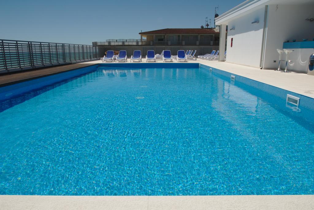 Medi Garden Hotel&Residence Alba Adriatica Zewnętrze zdjęcie