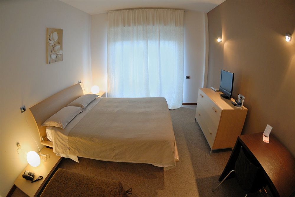 Medi Garden Hotel&Residence Alba Adriatica Zewnętrze zdjęcie